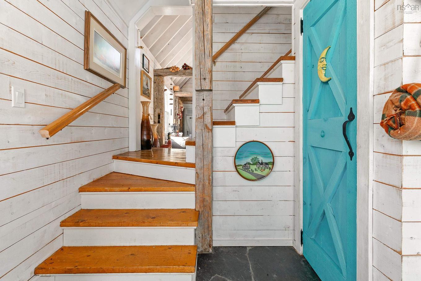 10 Shipping Lane, Halibut Bay, NS