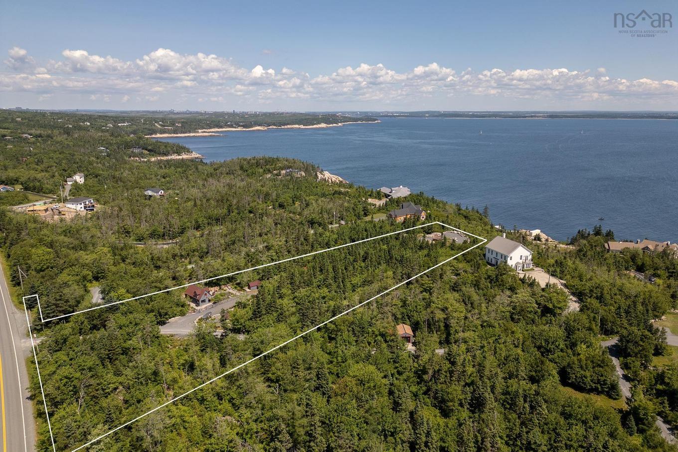 10 Shipping Lane, Halibut Bay, NS