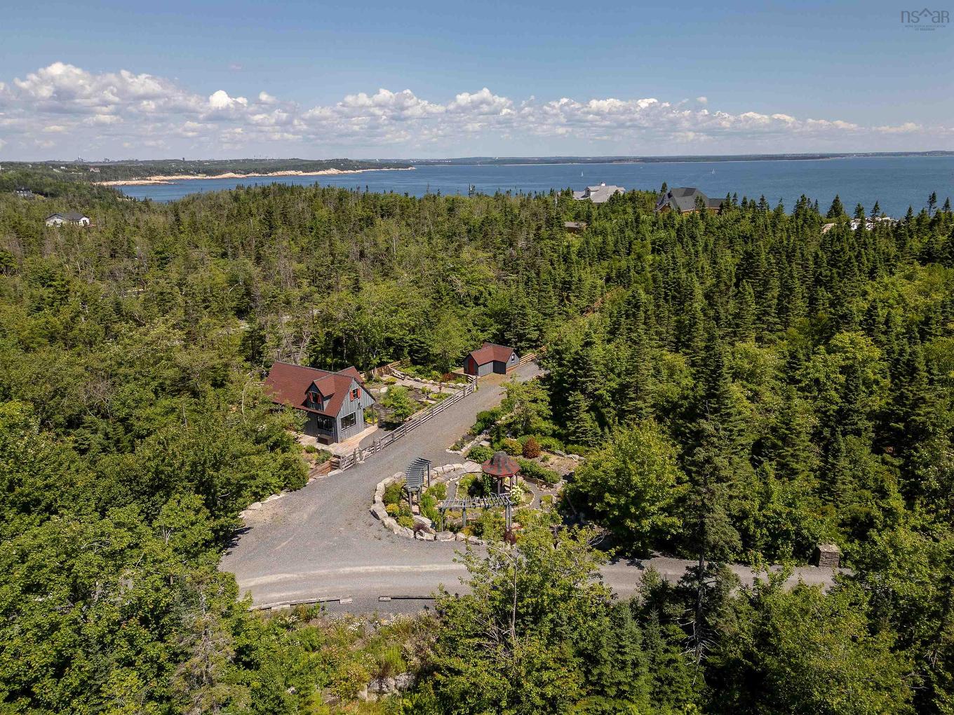 10 Shipping Lane, Halibut Bay, NS