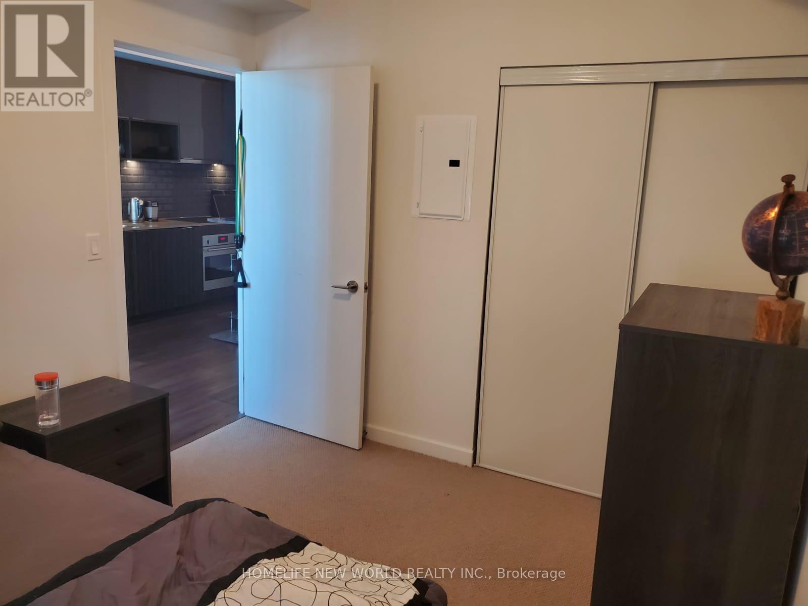 1206 - 52 Forest Manor Drive, Toronto, ON - Indoor Photo Showing Bedroom