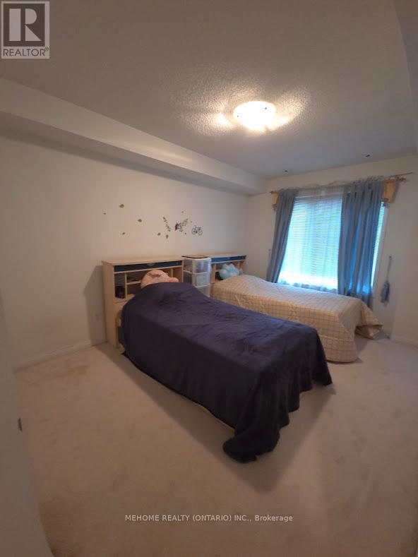 6 - 15 St Moritz Way, Markham, ON - Indoor Photo Showing Bedroom