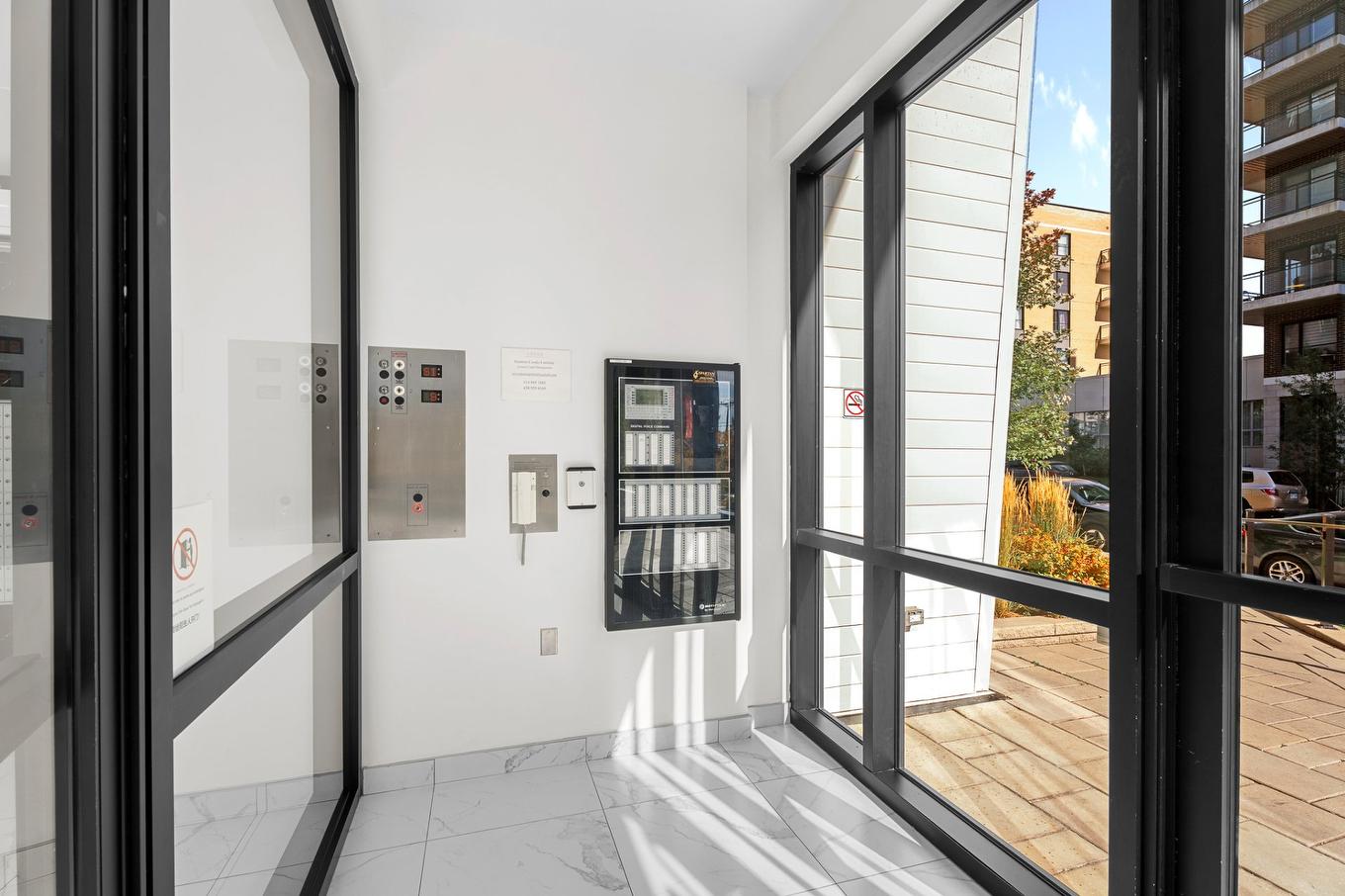 Entrée extérieure - 1008-1700 Rue Viola-Desmond, Montréal (Lasalle), QC - Photo Showing Other Room