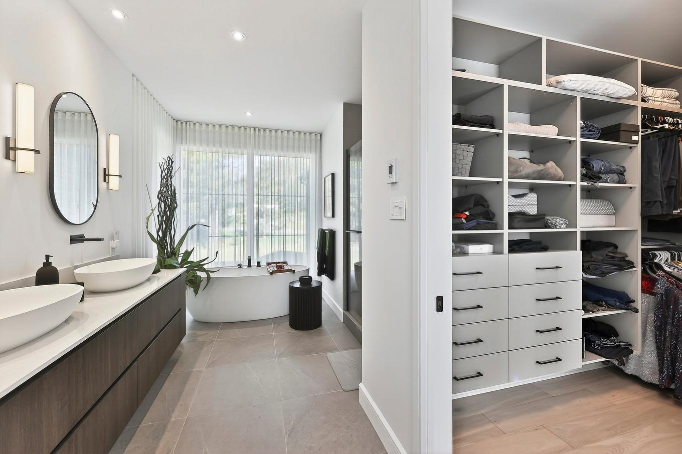Ensuite bathroom - 1124 Ch. Du Massif, Piedmont, QC - Indoor Photo Showing Bathroom