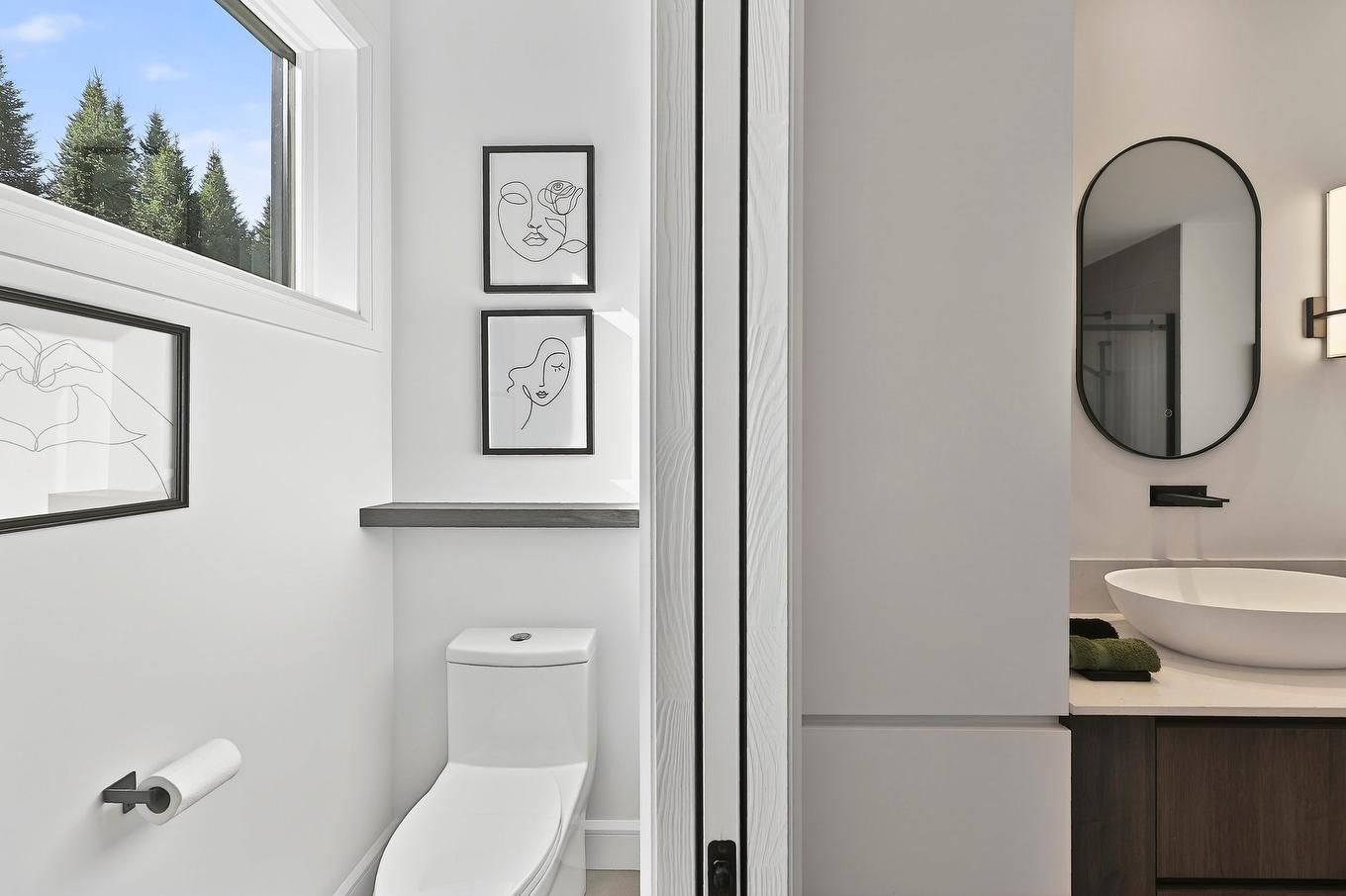 Ensuite bathroom - 1124 Ch. Du Massif, Piedmont, QC - Indoor Photo Showing Bathroom