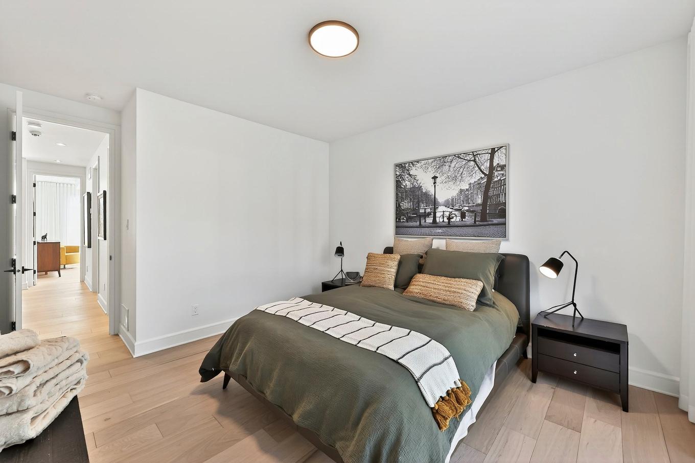 Bedroom - 1124 Ch. Du Massif, Piedmont, QC - Indoor Photo Showing Bedroom