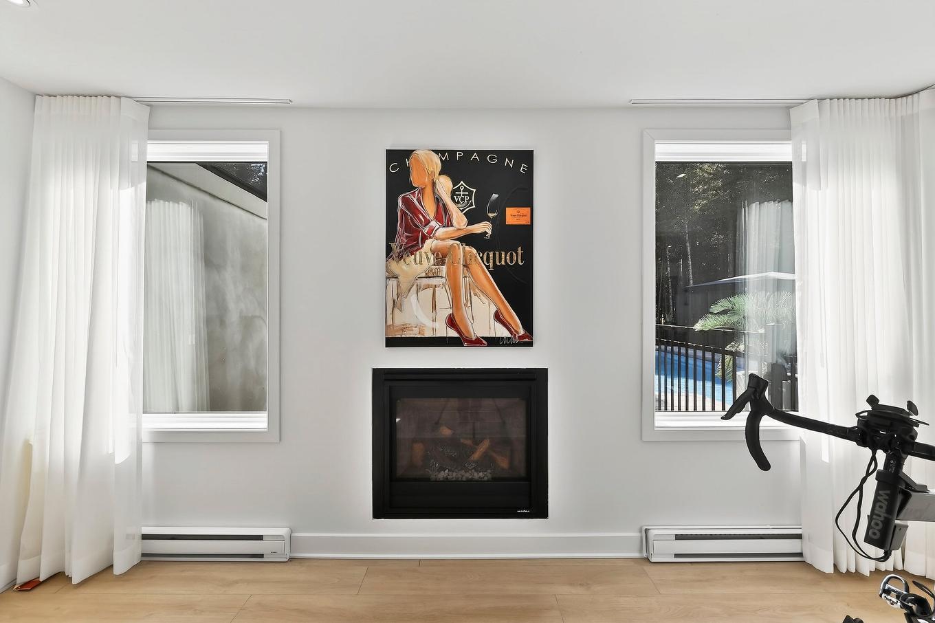 Family room - 1124 Ch. Du Massif, Piedmont, QC - Indoor