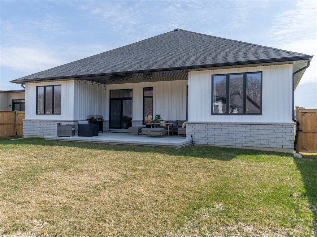 3528 Rowdy Road, Plympton-Wyoming, ON