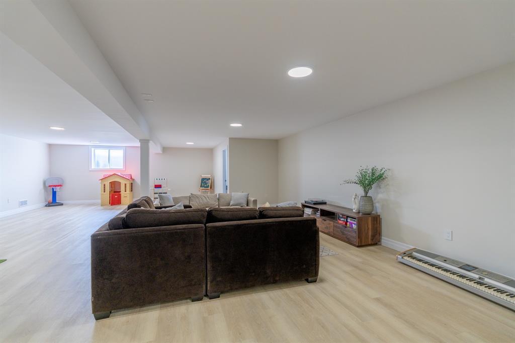 3528 Rowdy Road, Plympton-Wyoming, ON