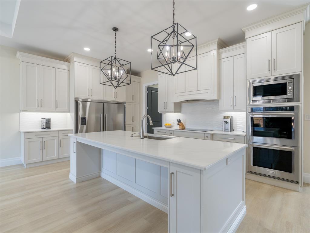 3528 Rowdy Road, Plympton-Wyoming, ON