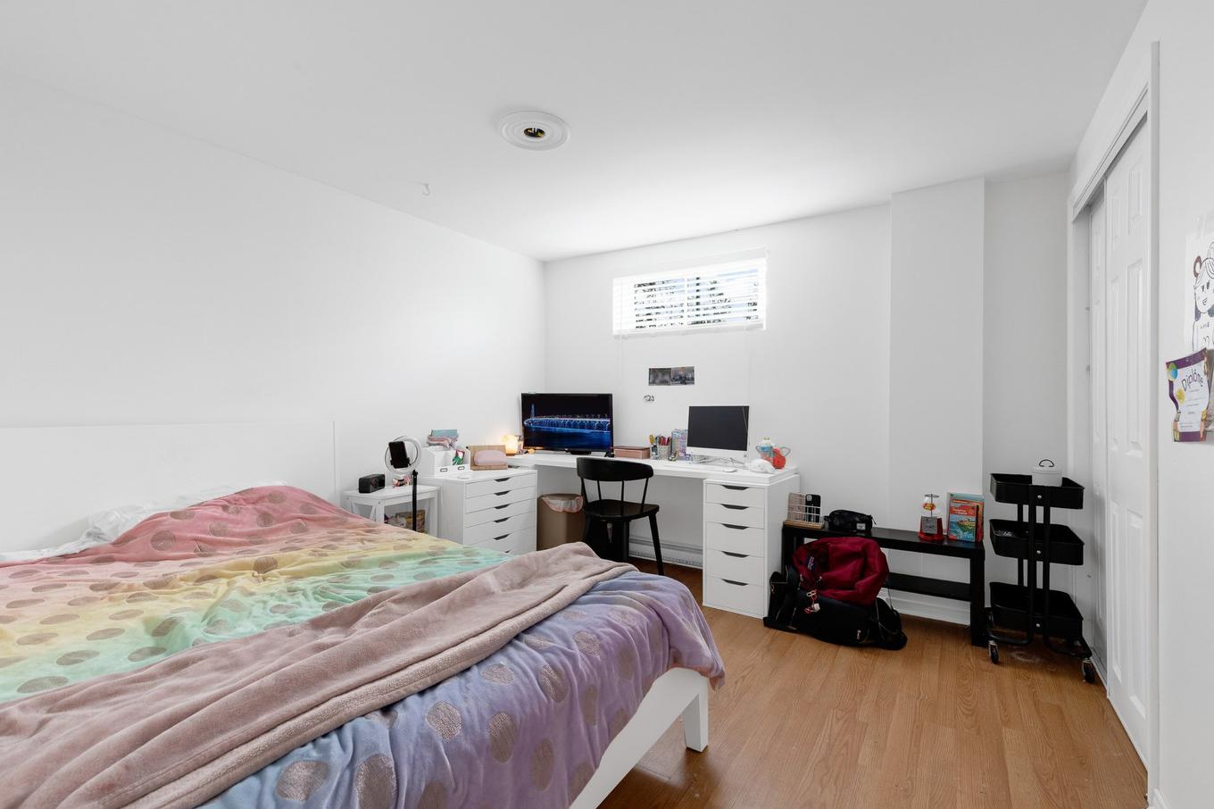 Chambre à coucher - 1072 Rue De Versailles, Saint-Jérôme, QC - Indoor Photo Showing Bedroom