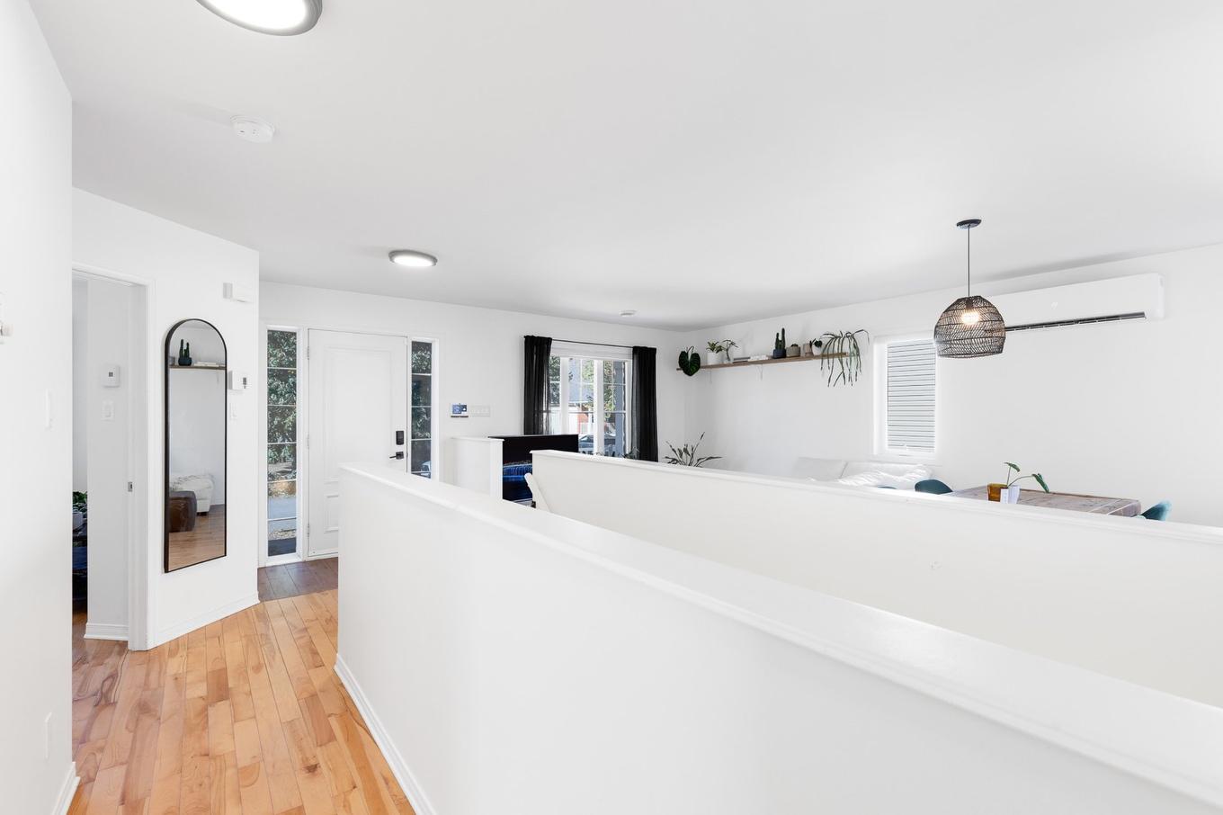 Hall d'entrée/Vestibule - 1072 Rue De Versailles, Saint-Jérôme, QC - Indoor