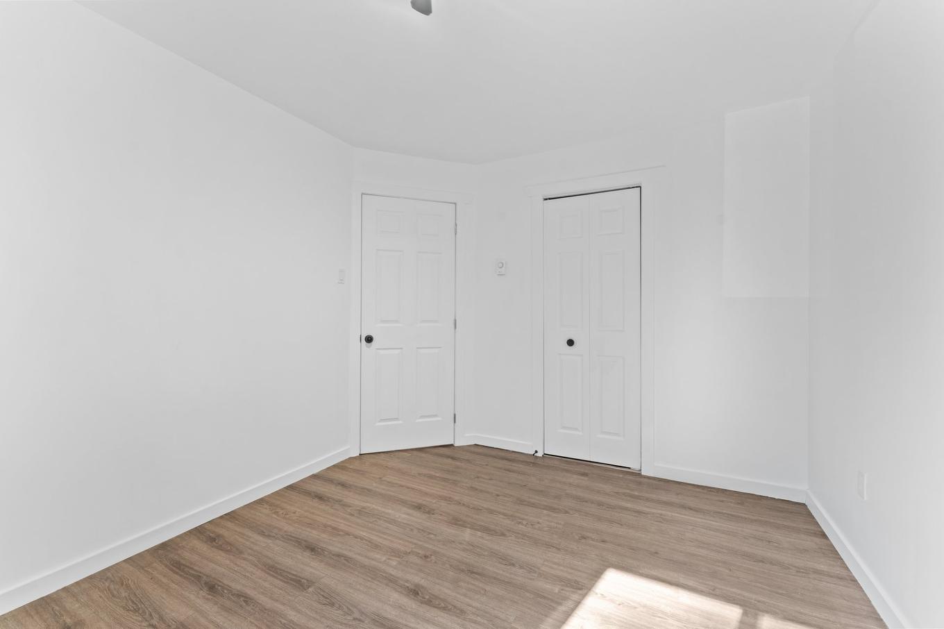 Chambre à coucher principale - 1715 Rue Collin, Saint-Lin/Laurentides, QC - Indoor Photo Showing Other Room