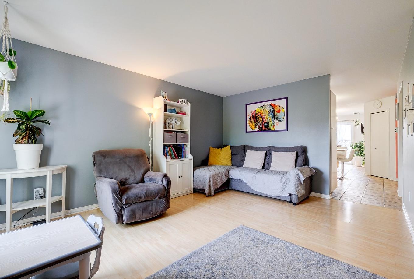 Salon - 544 Ch. Du Grand-Bernier N., Saint-Jean-Sur-Richelieu, QC - Indoor Photo Showing Living Room