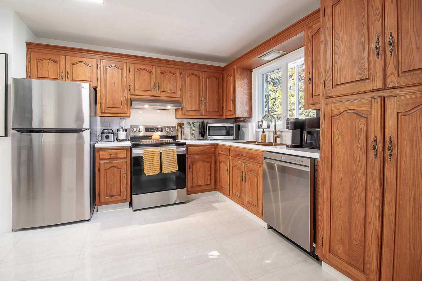 Kitchen - 2942 Rue Georges-Vanier, Shawinigan, QC - Indoor Photo Showing Kitchen