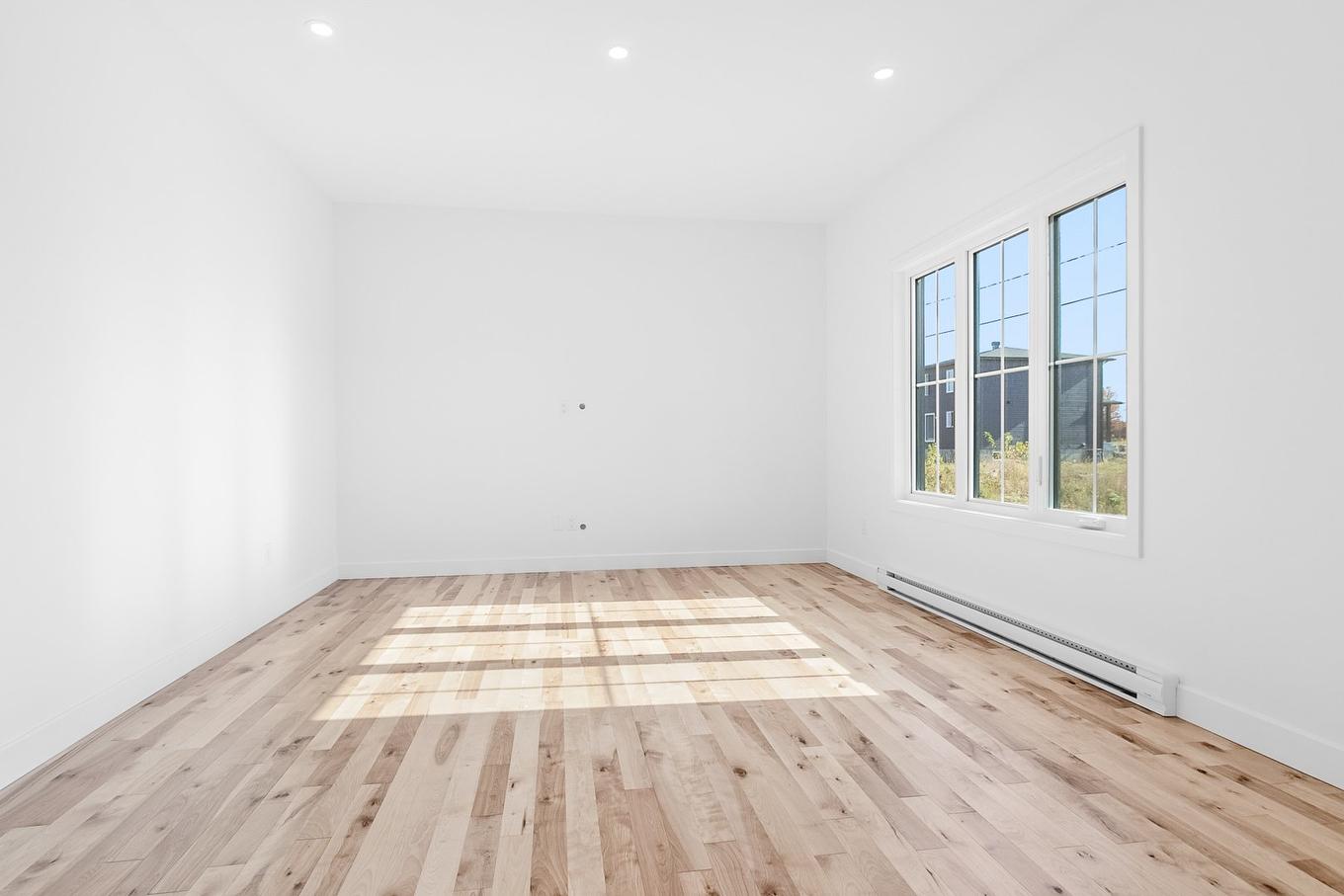 Salon - Rue Gatineau, Québec (La Haute-Saint-Charles), QC - Indoor Photo Showing Other Room