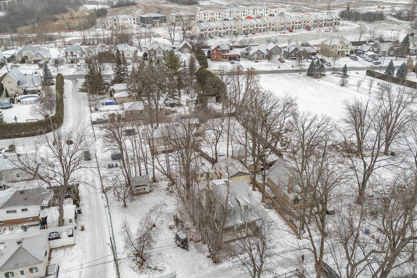 Aerial photo - 1225 Rue Louis, Terrebonne (Terrebonne), QC - Outdoor With View