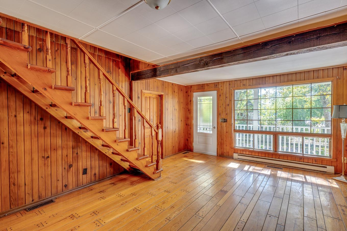 Salon - 1225 Rue Louis, Terrebonne (Terrebonne), QC - Indoor Photo Showing Other Room