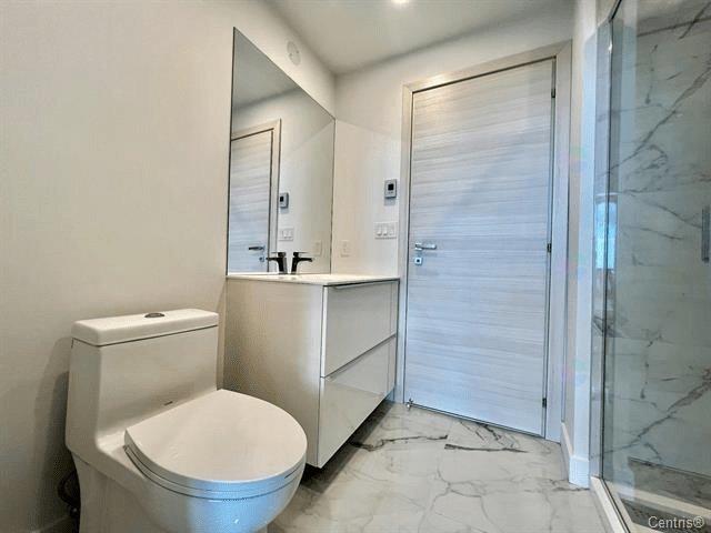 Bathroom - 2211-1400 Boul. René-Lévesque O., Montréal (Ville-Marie), QC - Indoor Photo Showing Bathroom