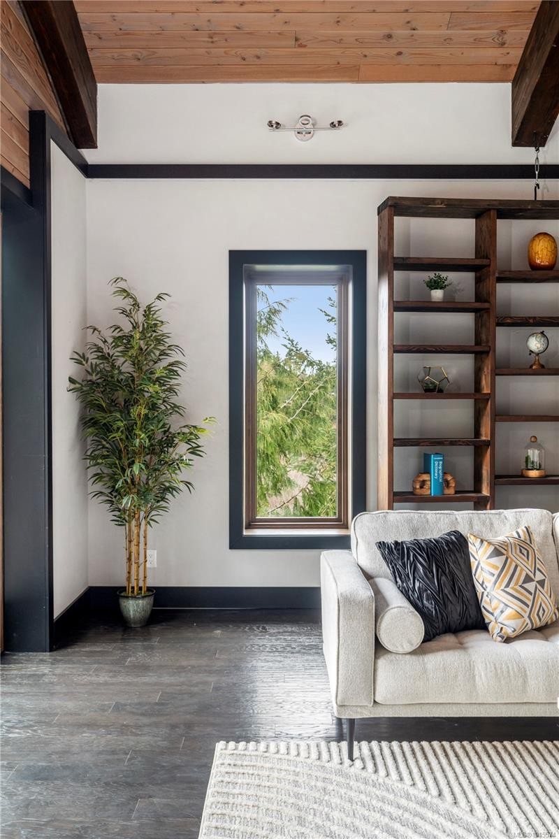 7405 Thornton Hts, Sooke, BC