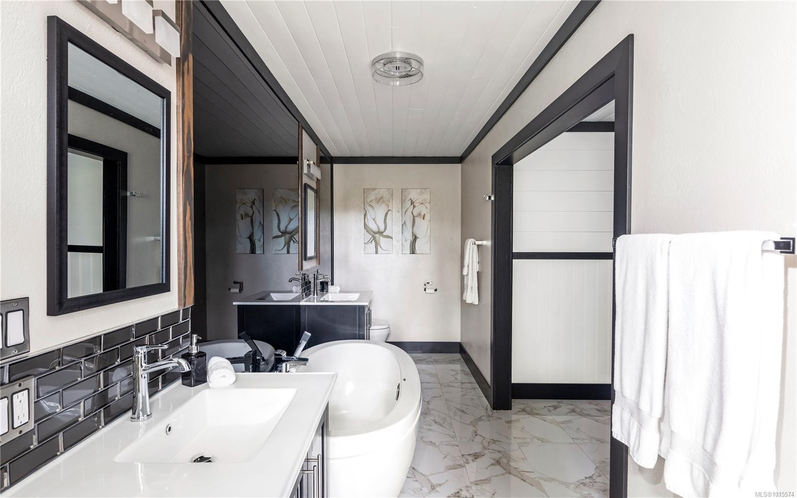 7405 Thornton Hts, Sooke, BC