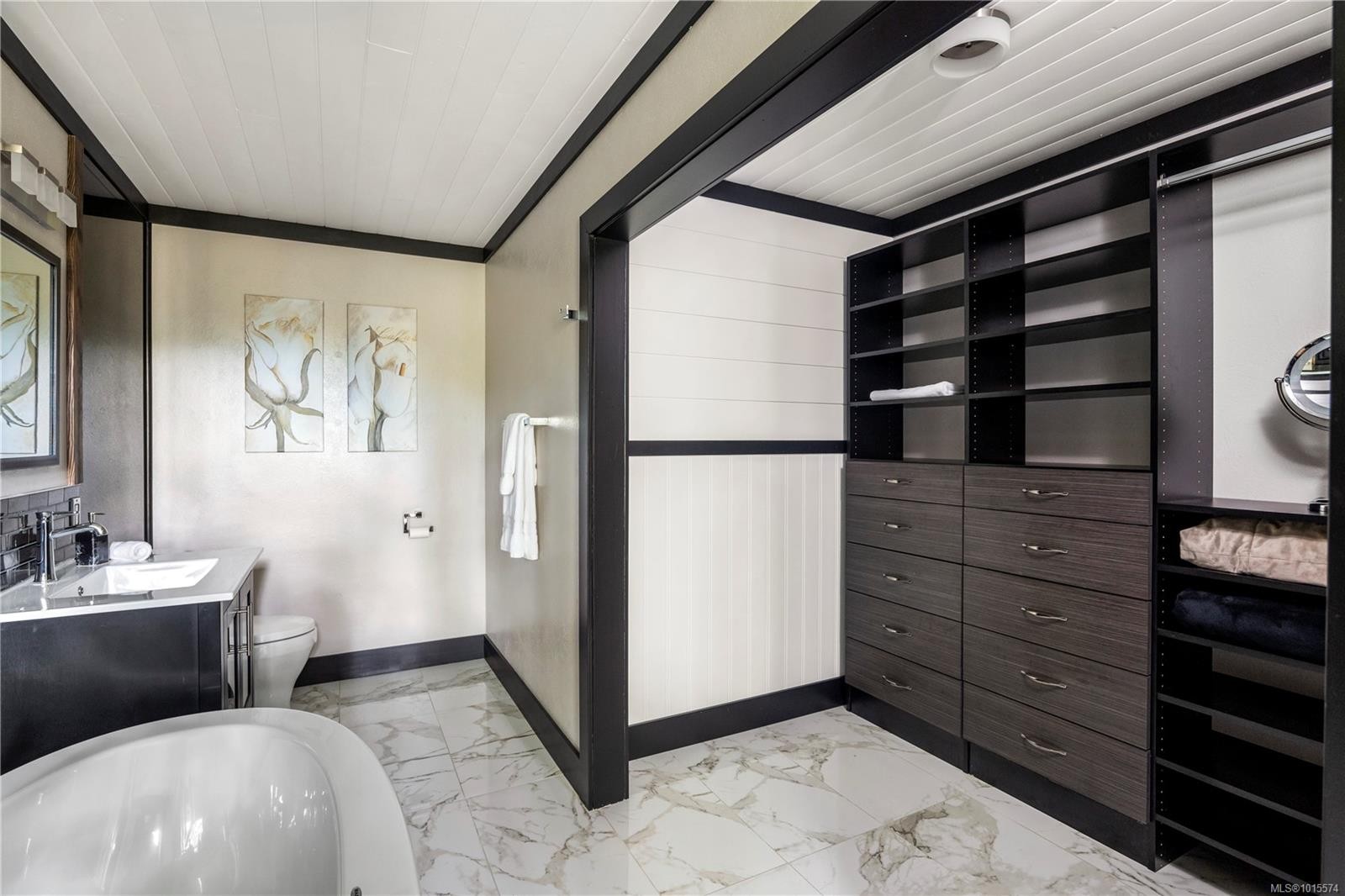 7405 Thornton Hts, Sooke, BC