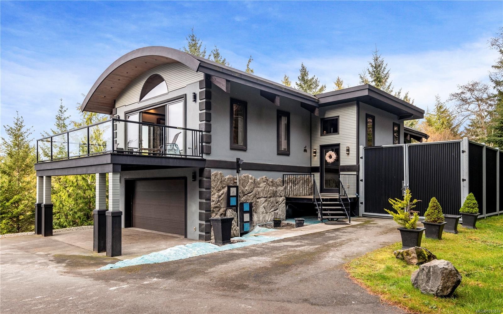 7405 Thornton Hts, Sooke, BC