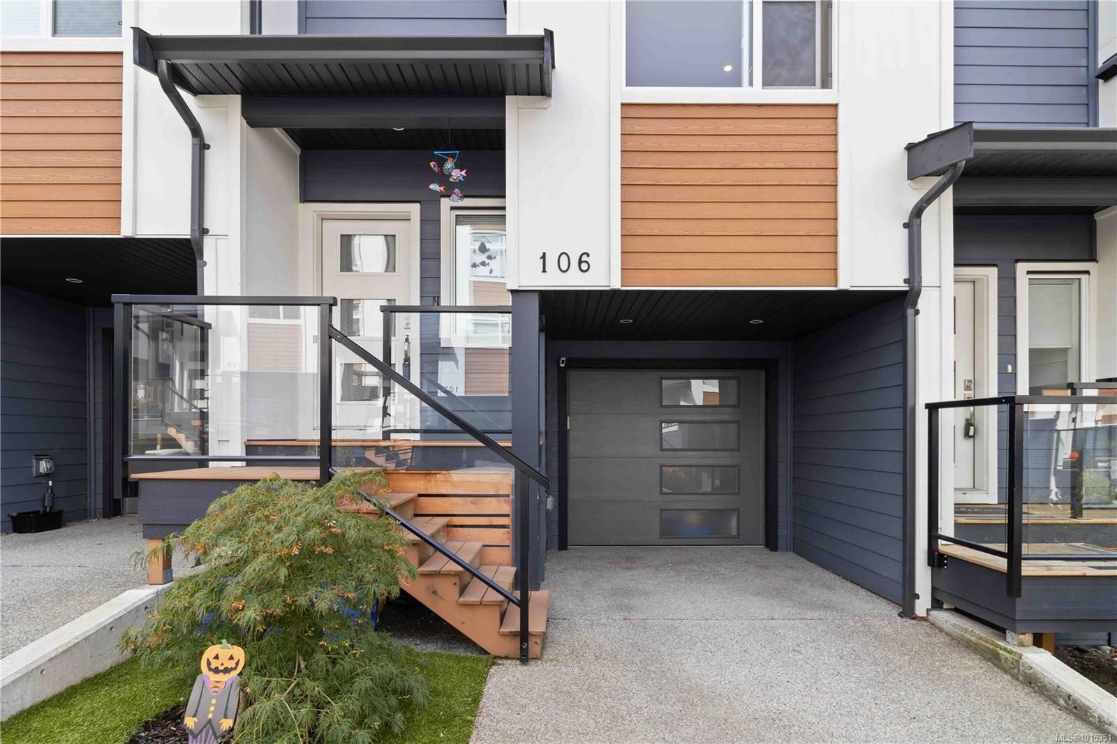 106-3429 Happy Valley Rd, Langford, BC