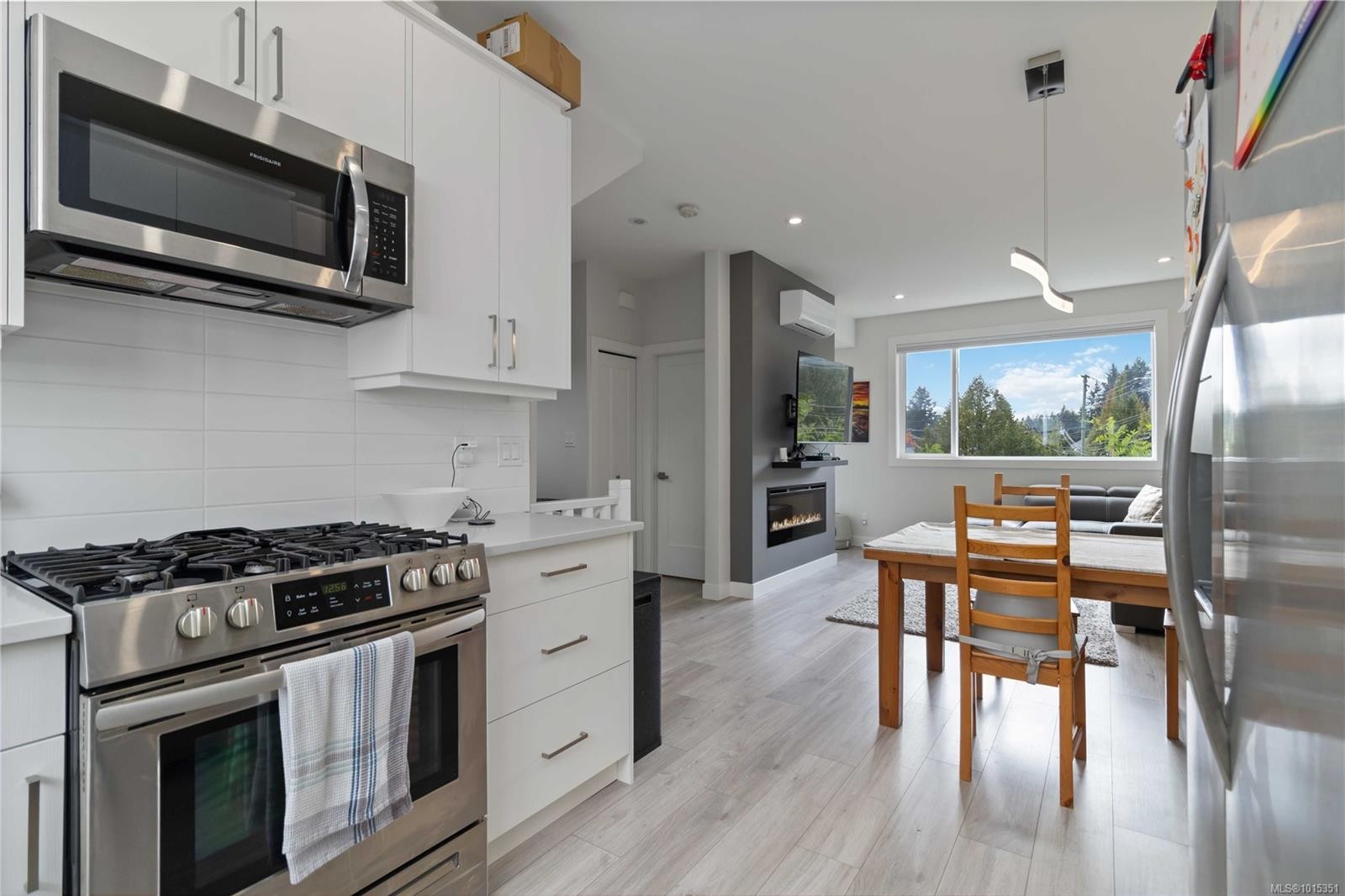 106-3429 Happy Valley Rd, Langford, BC