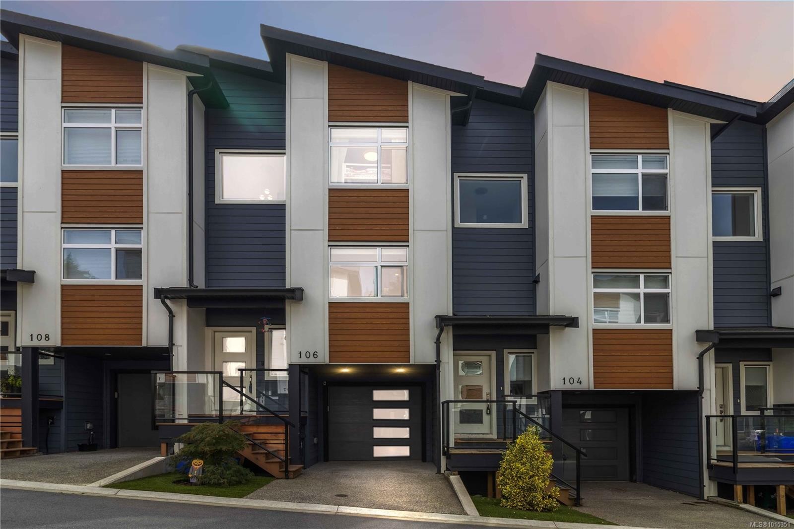 106-3429 Happy Valley Rd, Langford, BC