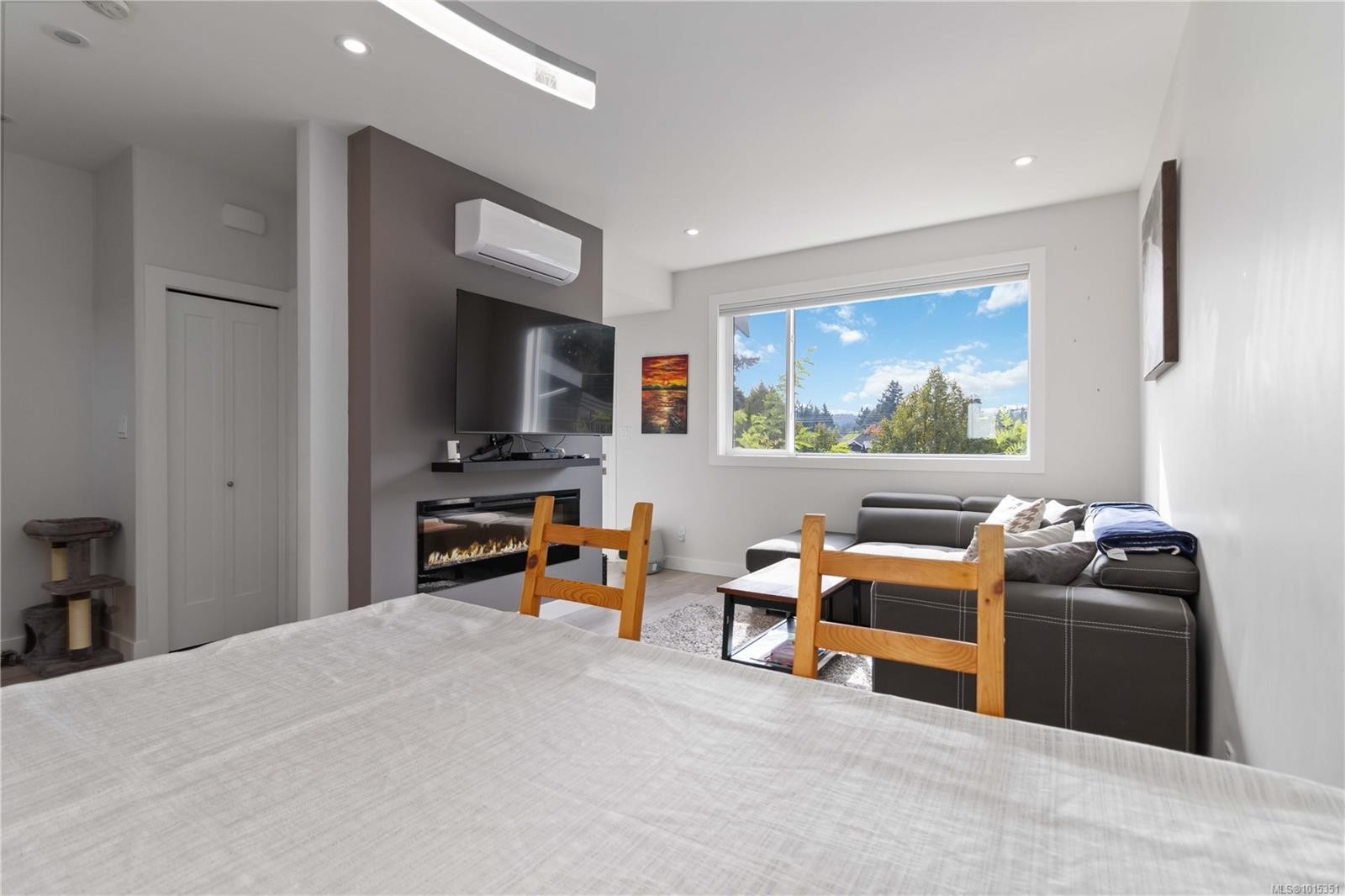 106-3429 Happy Valley Rd, Langford, BC