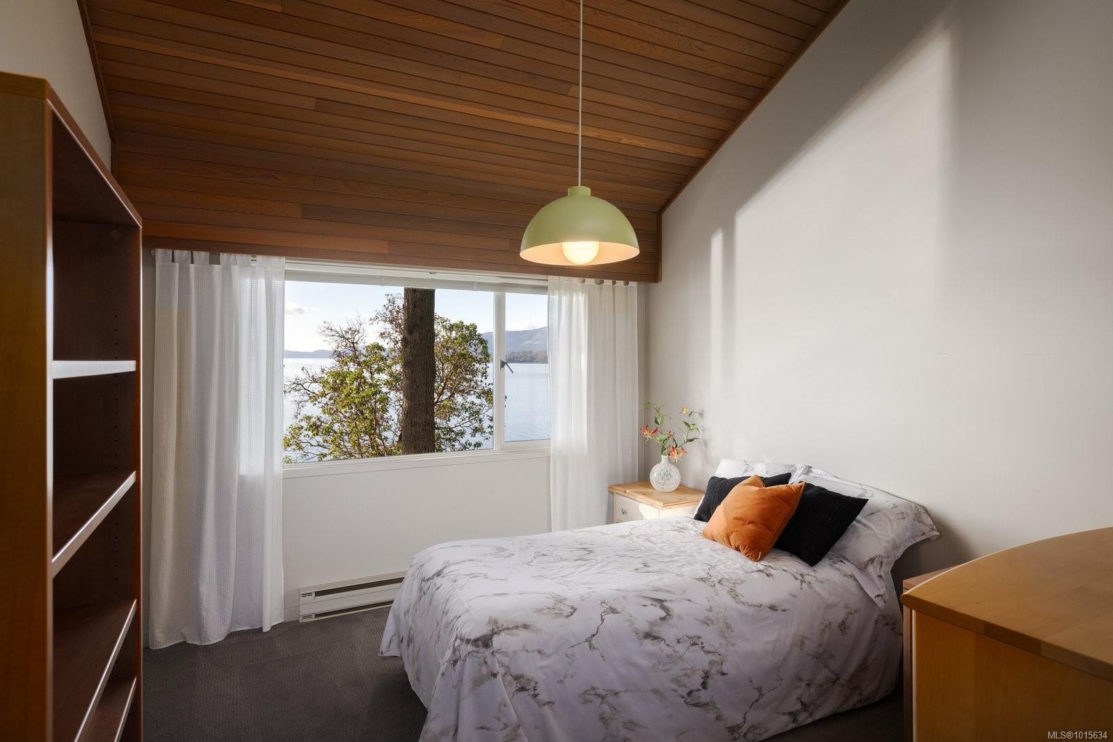 9600 Ardmore Dr, North Saanich, BC