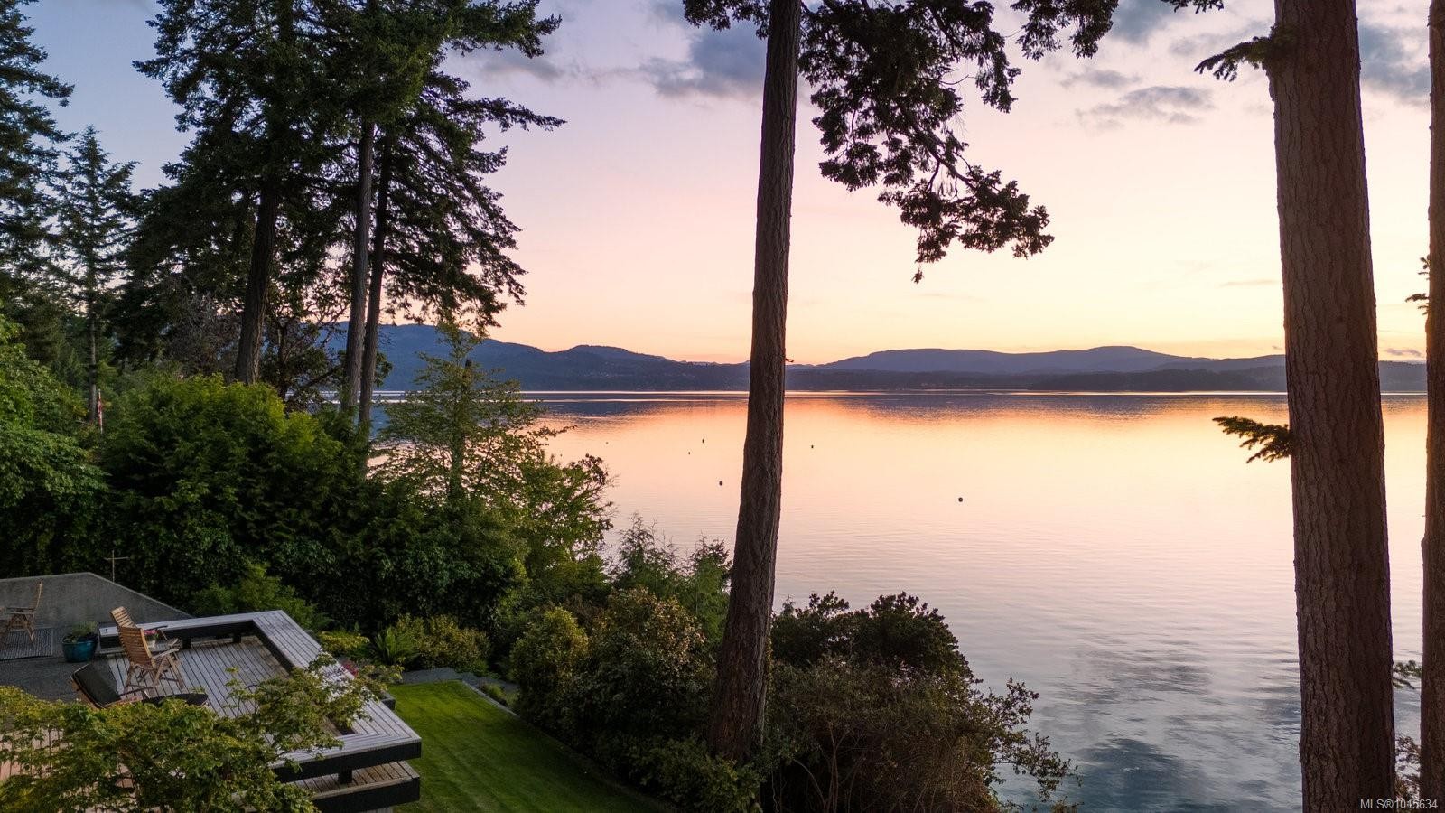 9600 Ardmore Dr, North Saanich, BC