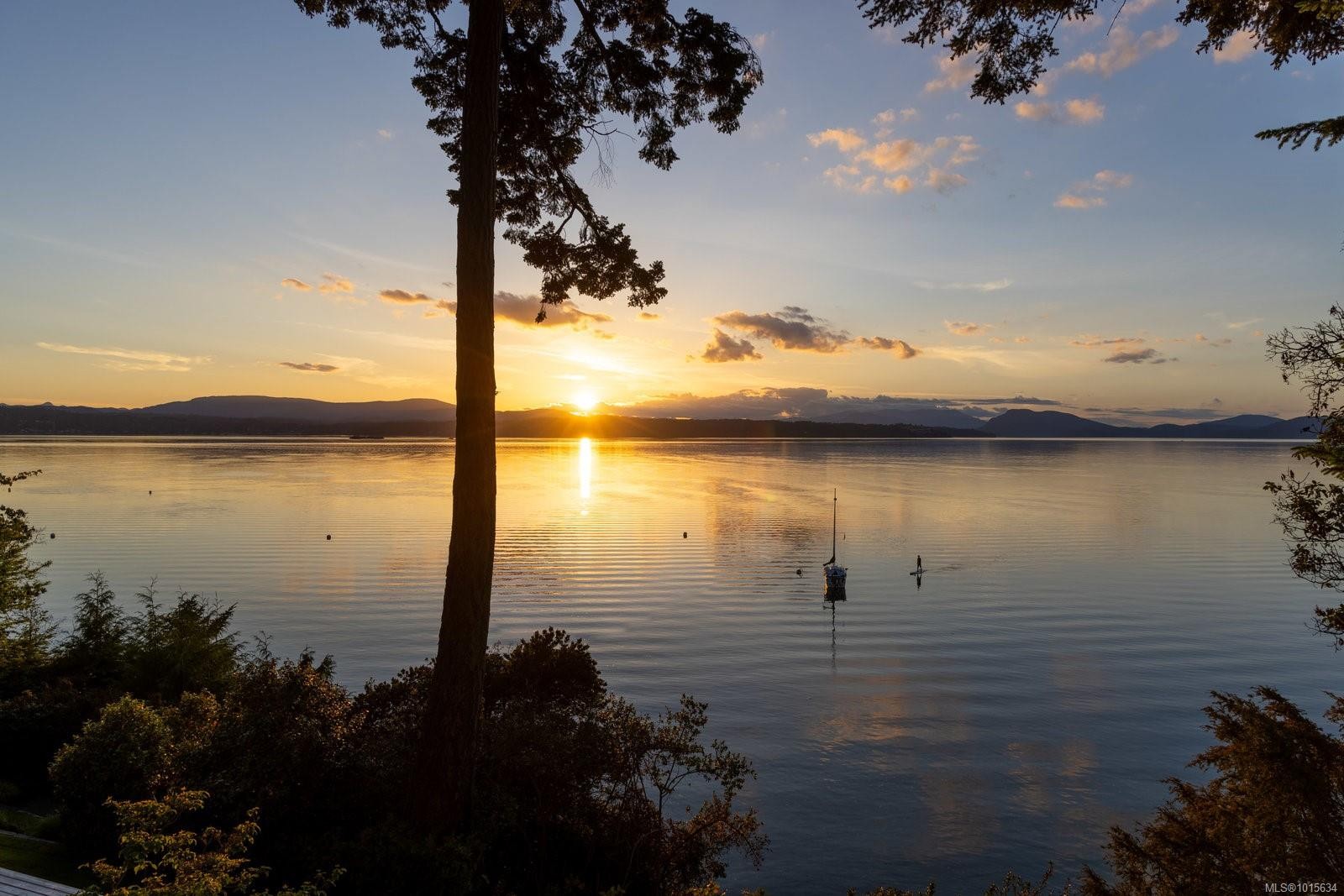 9600 Ardmore Dr, North Saanich, BC