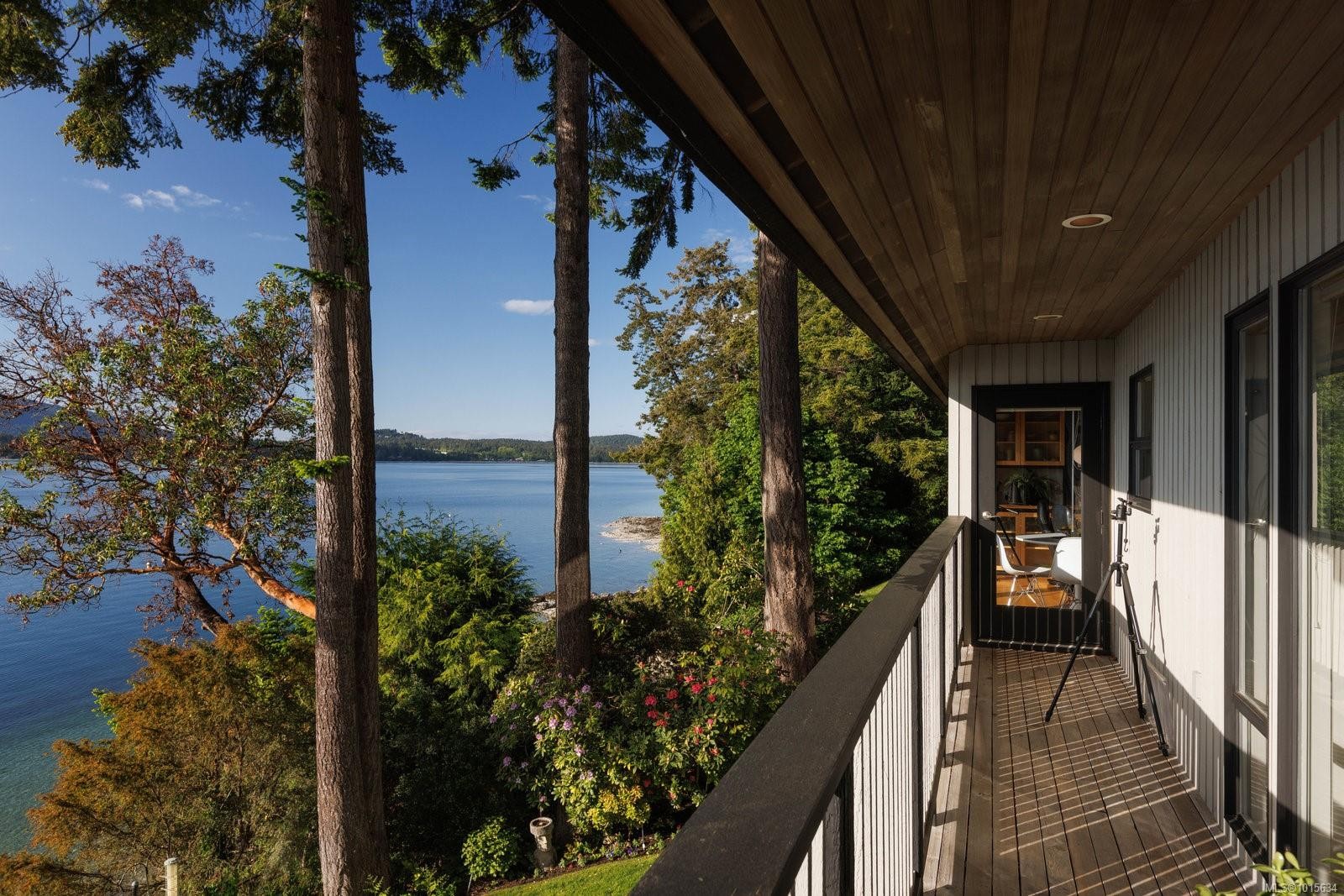 9600 Ardmore Dr, North Saanich, BC