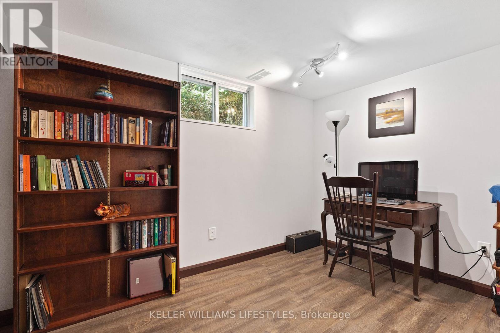 15083 Medway Road, Middlesex Centre, ON - Indoor Photo Showing Other Room