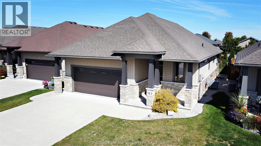 513 Eventide Place, Chatham, ON - Outdoor
