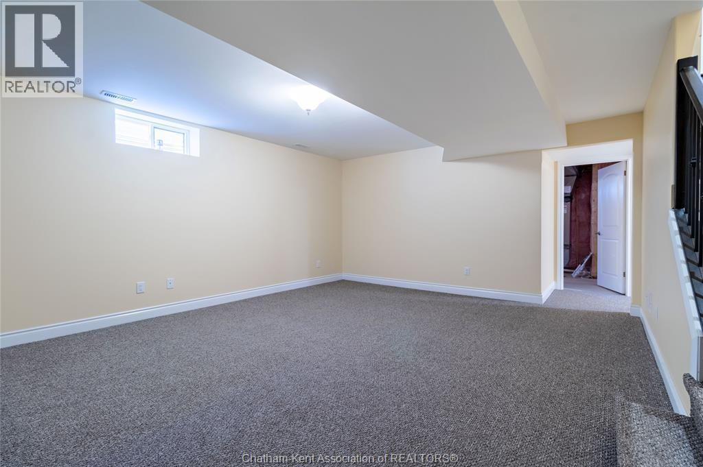 513 Eventide Place, Chatham, ON - Indoor Photo Showing Other Room
