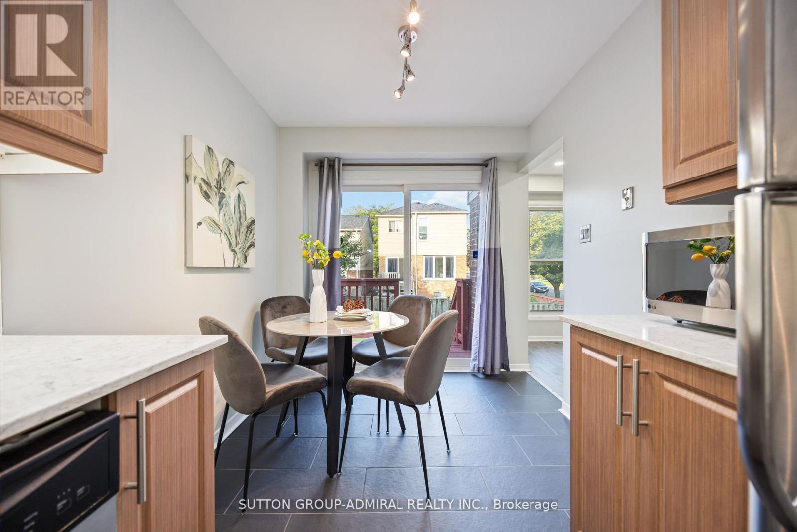 12 Tilburn Place, Toronto, ON - Indoor Photo Showing Other Room