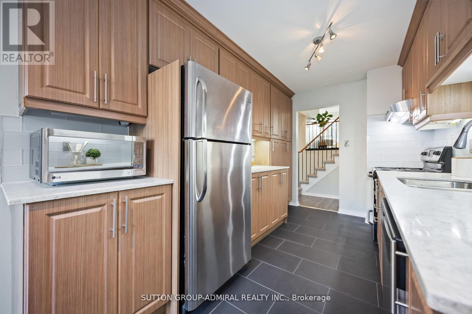 12 Tilburn Place, Toronto, ON - Indoor Photo Showing Kitchen