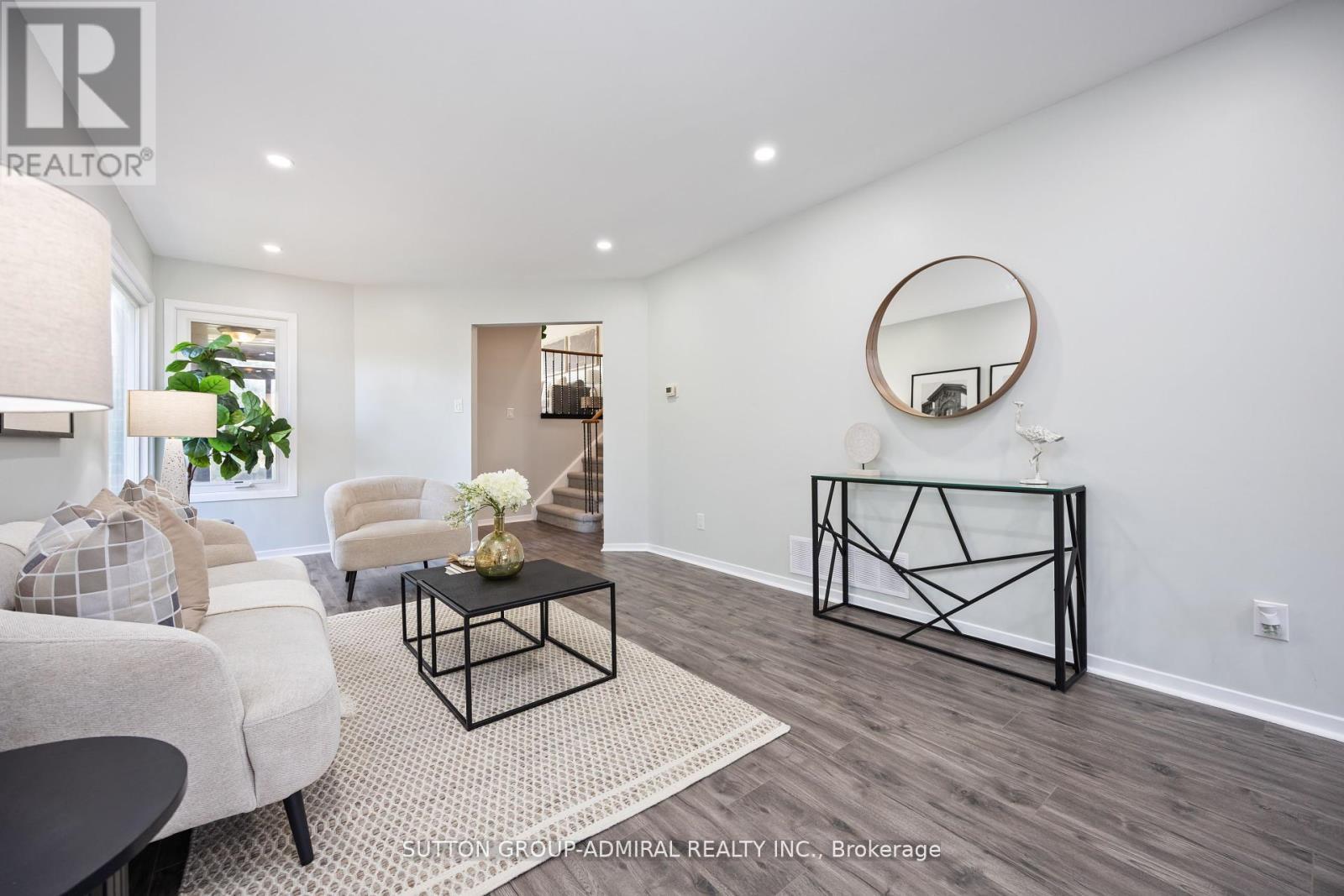 12 Tilburn Place, Toronto, ON - Indoor Photo Showing Living Room