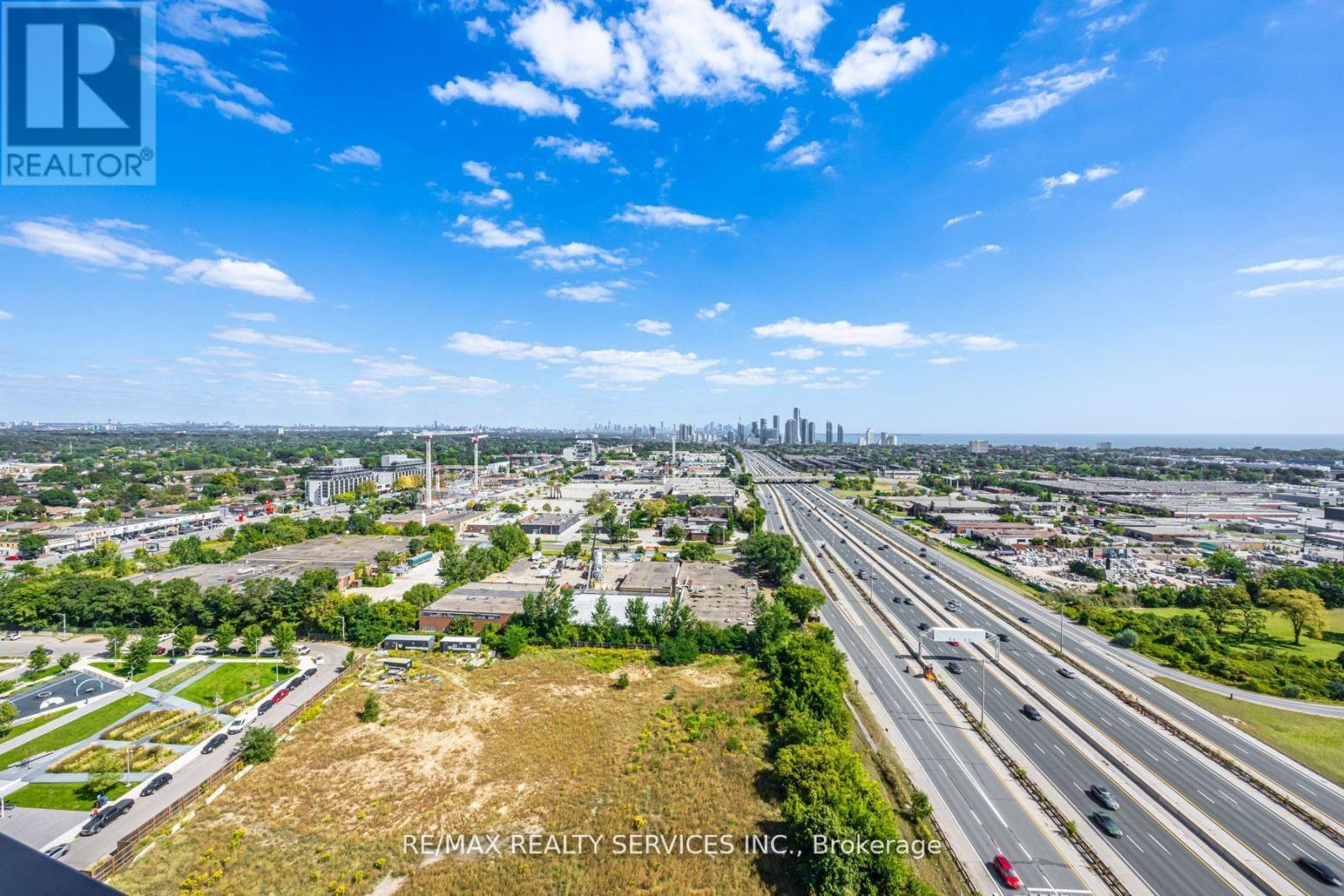 2007 - 36 Zorra Street, Toronto, ON - Outdoor With View