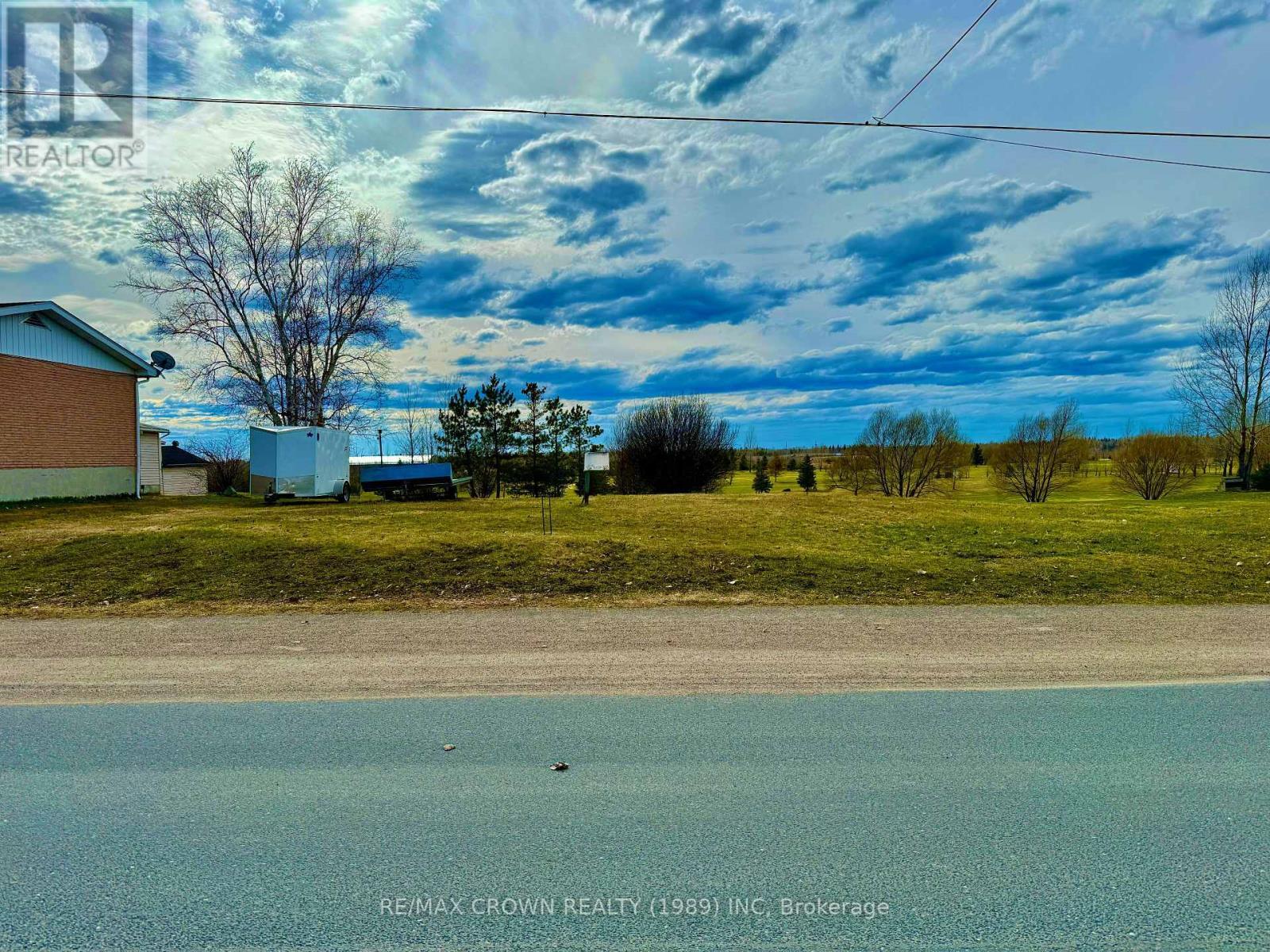 228-232 Ross Road, Smooth Rock Falls (Srf), ON