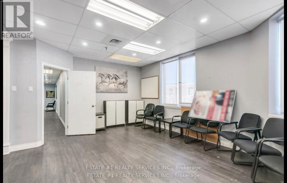 211 - 2359 Royal Windsor Drive, Mississauga, ON