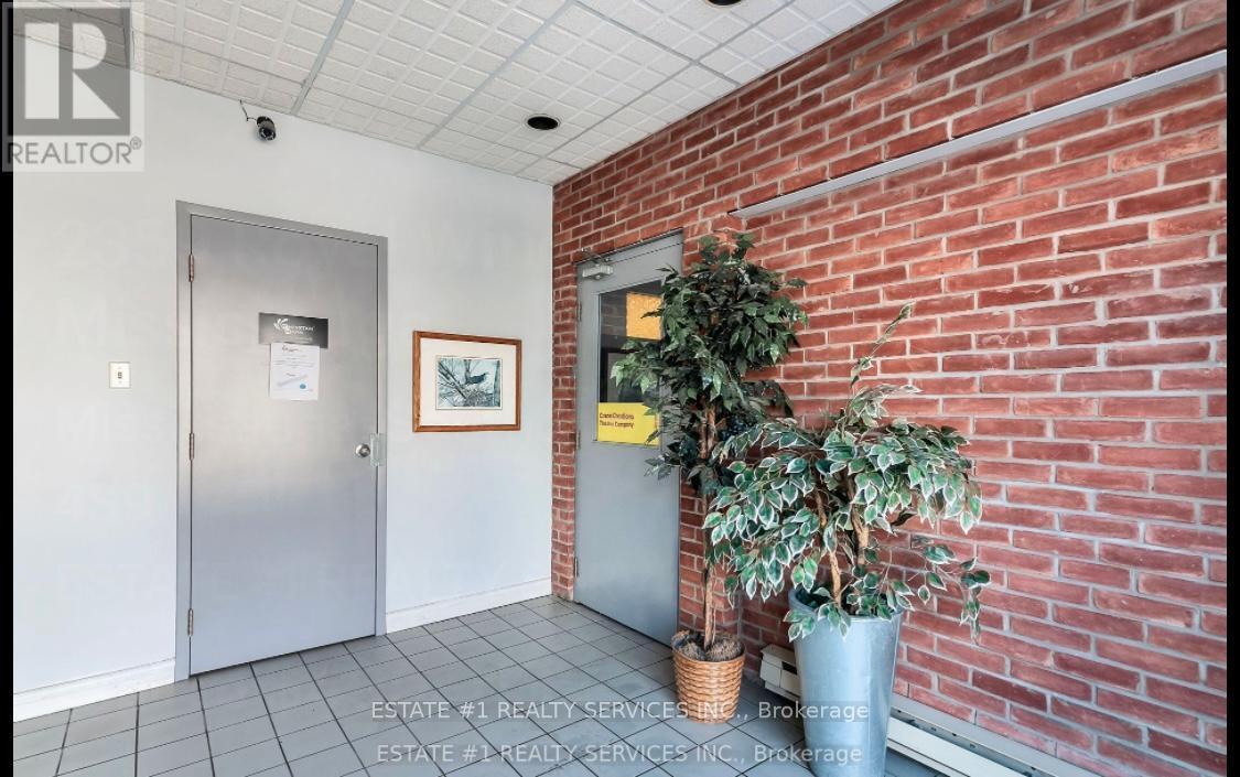 211 - 2359 Royal Windsor Drive, Mississauga, ON