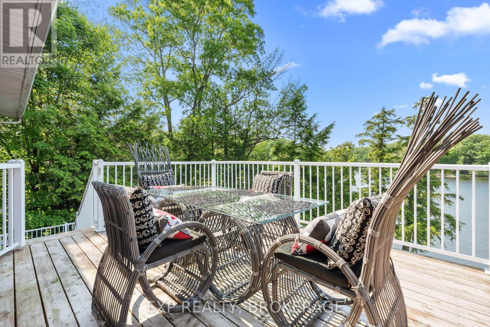 5525 Rideau Road, South Frontenac (Frontenac South), ON - Outdoor With Deck Patio Veranda With Exterior
