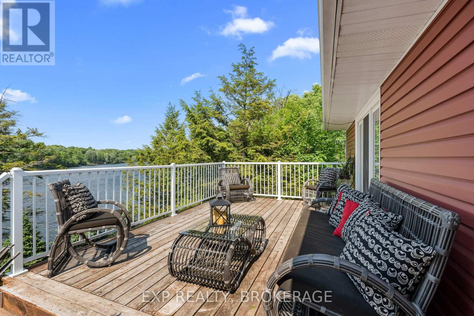 5525 Rideau Road, South Frontenac (Frontenac South), ON - Outdoor With Deck Patio Veranda With Exterior