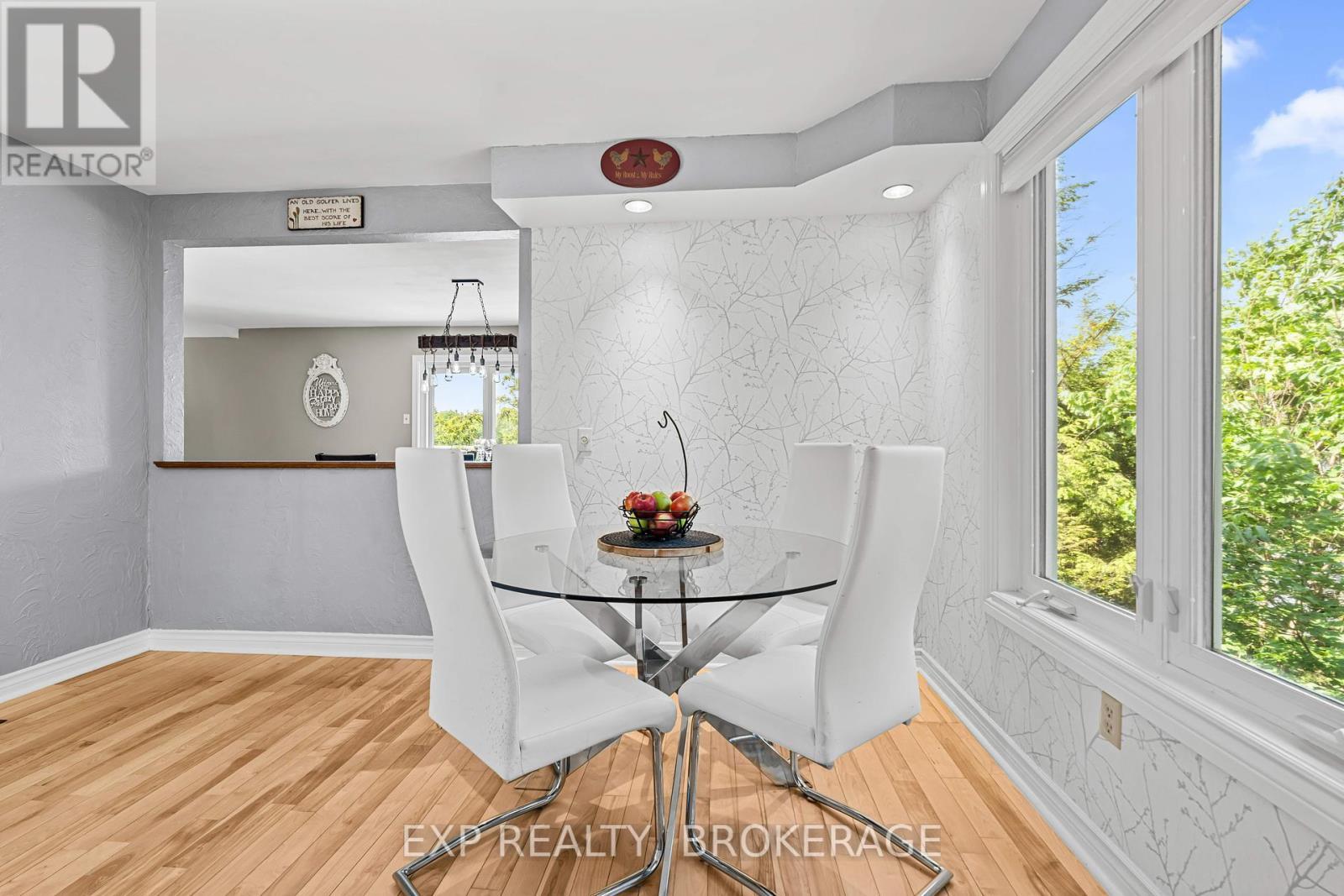 5525 Rideau Road, South Frontenac (Frontenac South), ON - Indoor Photo Showing Dining Room