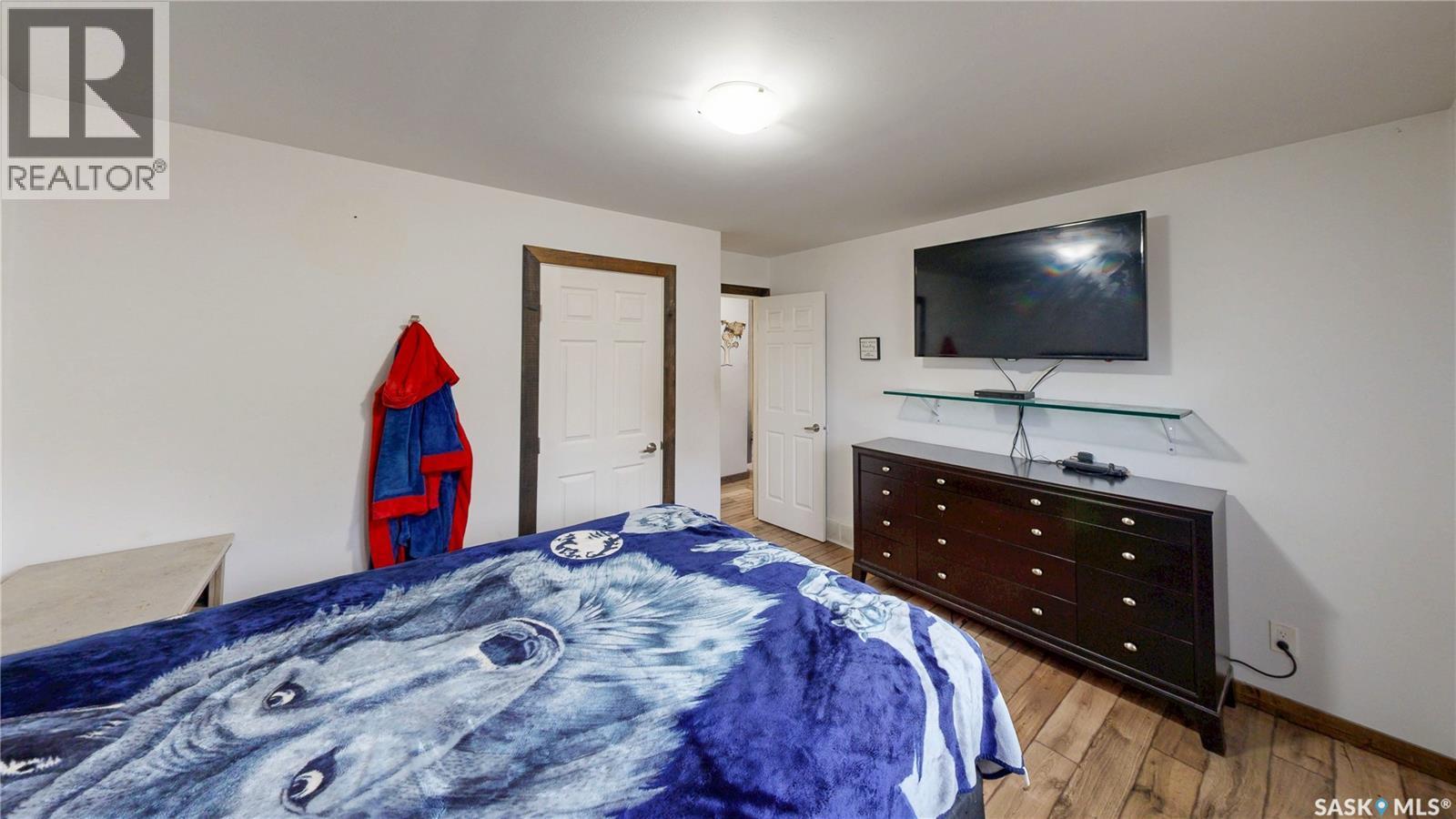 31 Jarvis Street, Qu'Appelle, SK - Indoor Photo Showing Bedroom
