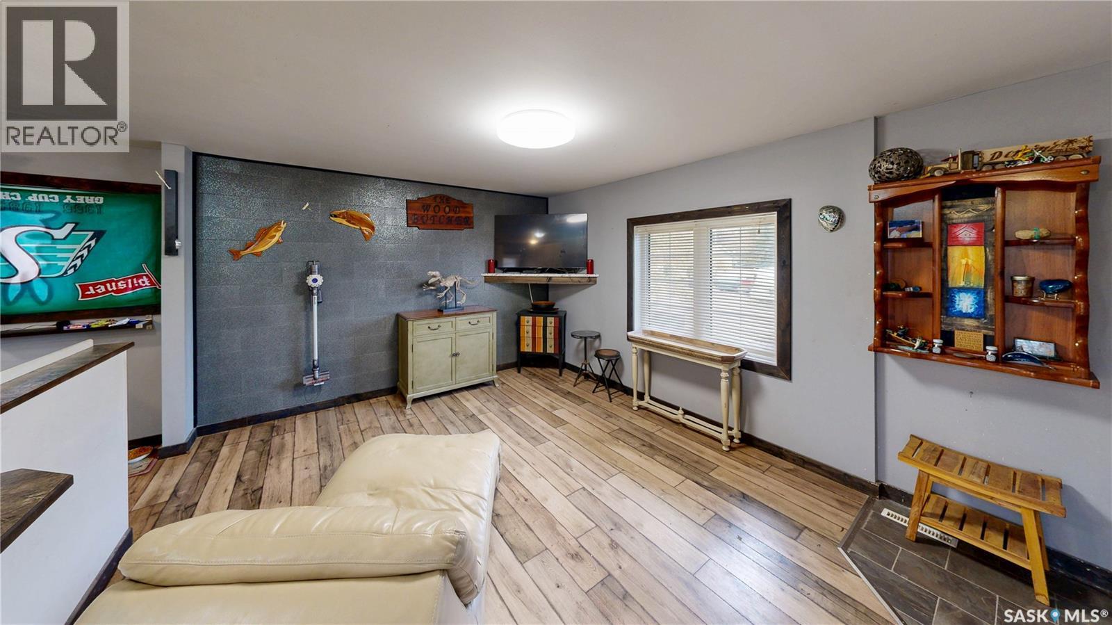 31 Jarvis Street, Qu'Appelle, SK - Indoor Photo Showing Other Room