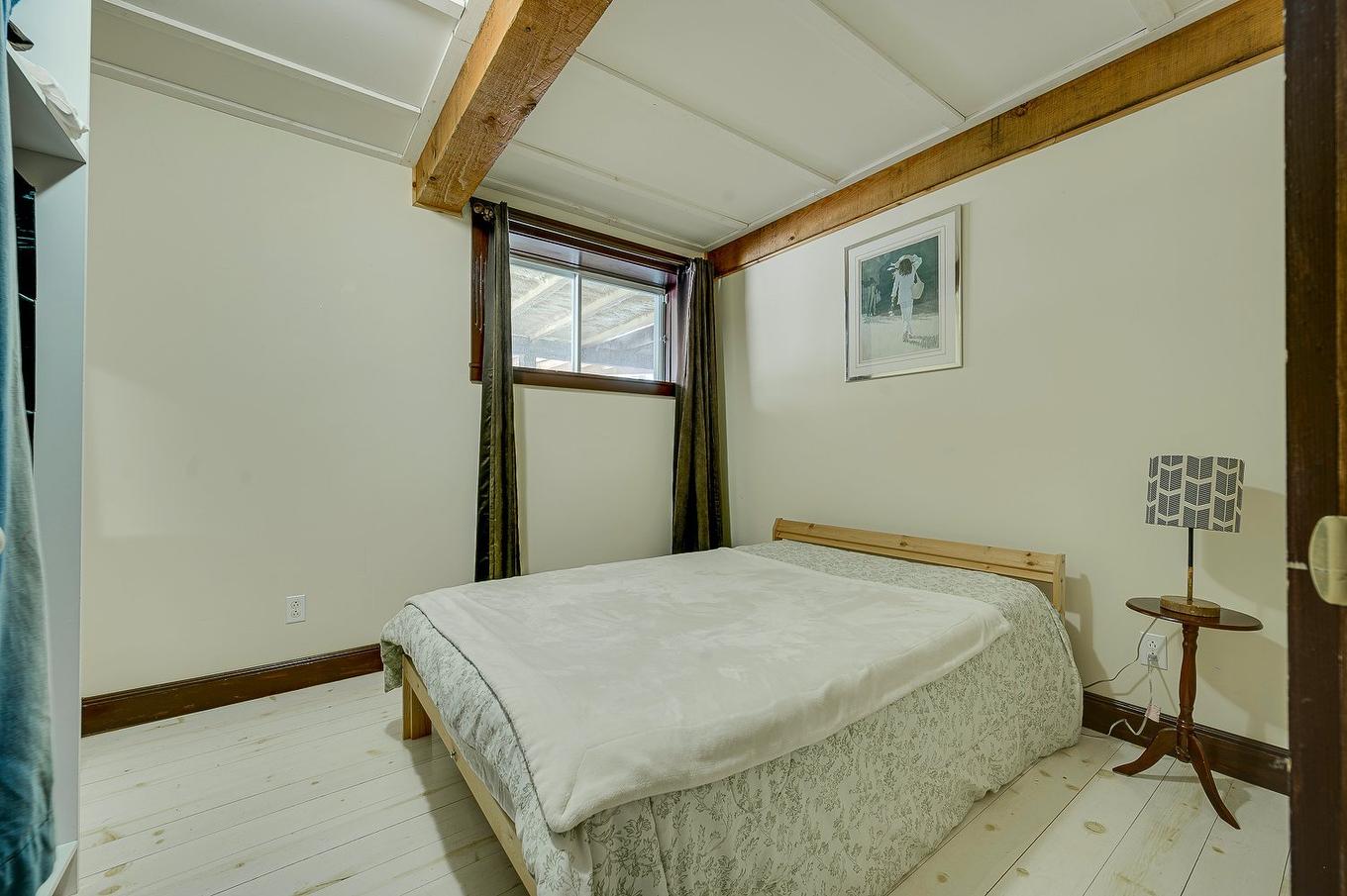 Bedroom - 920 Rue Du Boisé, Sainte-Adèle, QC - Indoor Photo Showing Bedroom